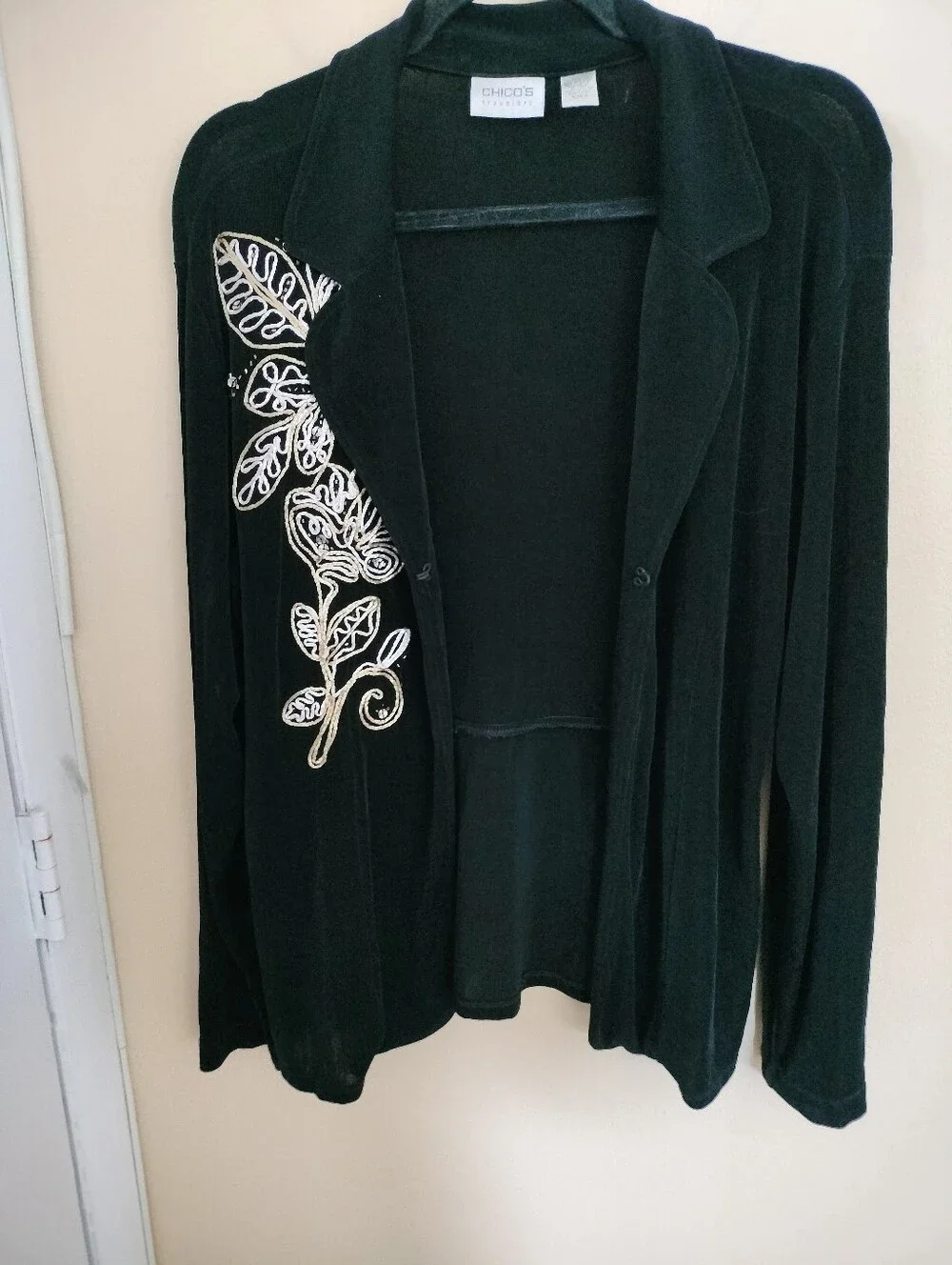 Chico's Travelers Black Floral Embroidery Cardigan 3 Stretch Office Chic Travel
